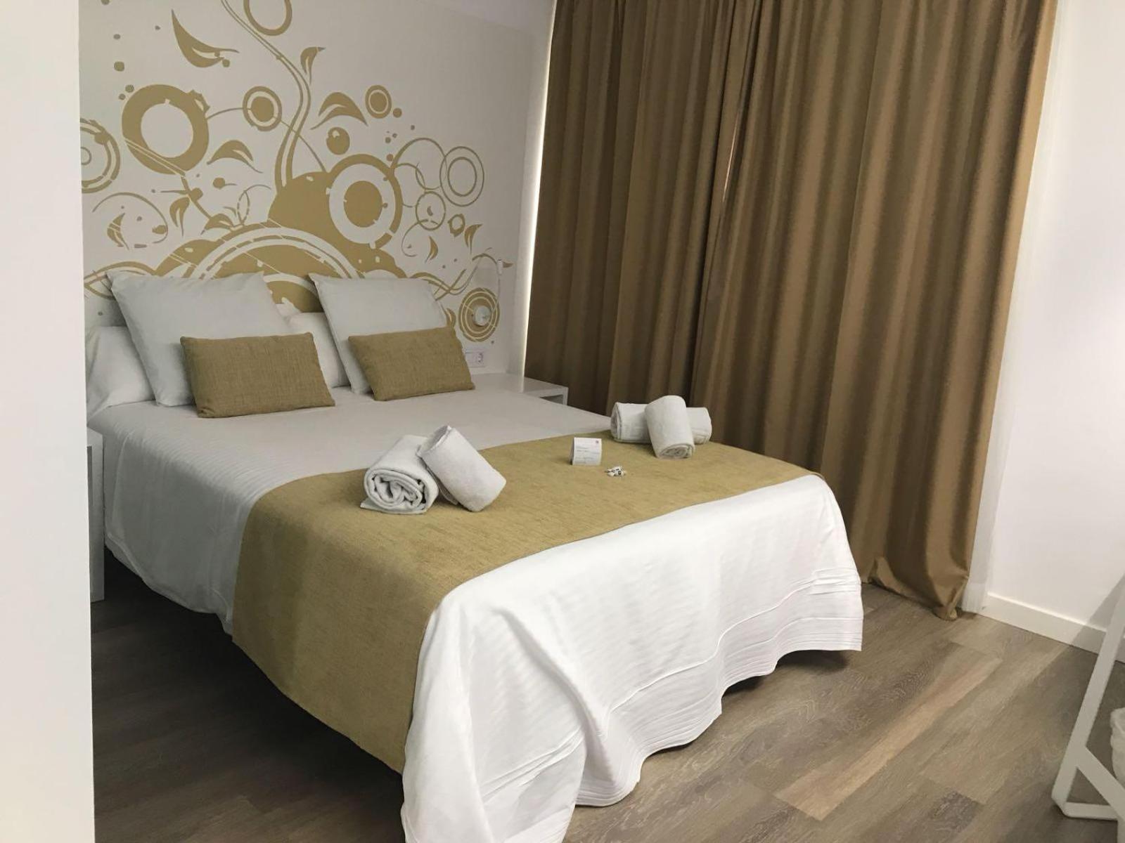 Hotel R2 Bahia Cala Ratjada - Adults Only Zewnętrze zdjęcie