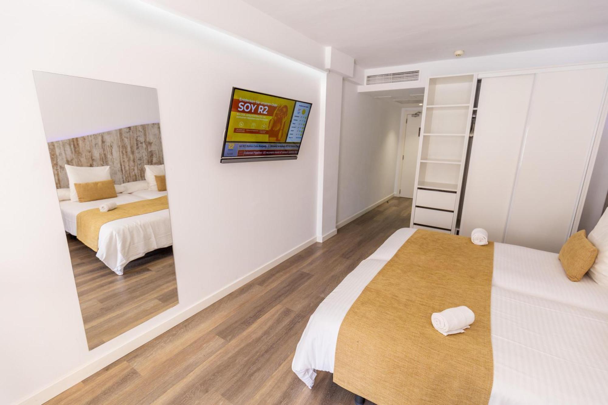 Hotel R2 Bahia Cala Ratjada - Adults Only Zewnętrze zdjęcie